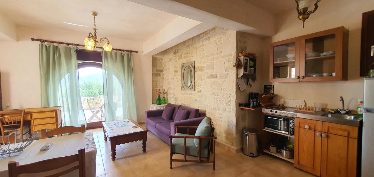 Aelia Apartment Kamilari Luaran gambar