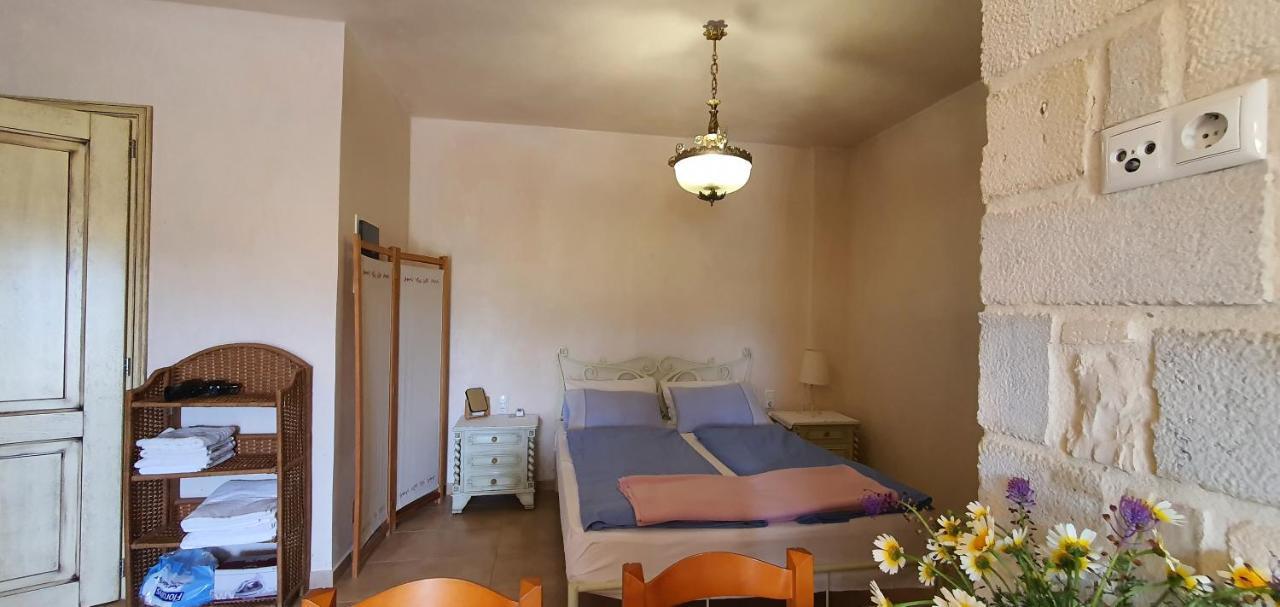 Aelia Apartment Kamilari Luaran gambar